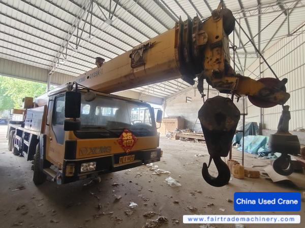 Buy XCMG 25K Used Crane / 1